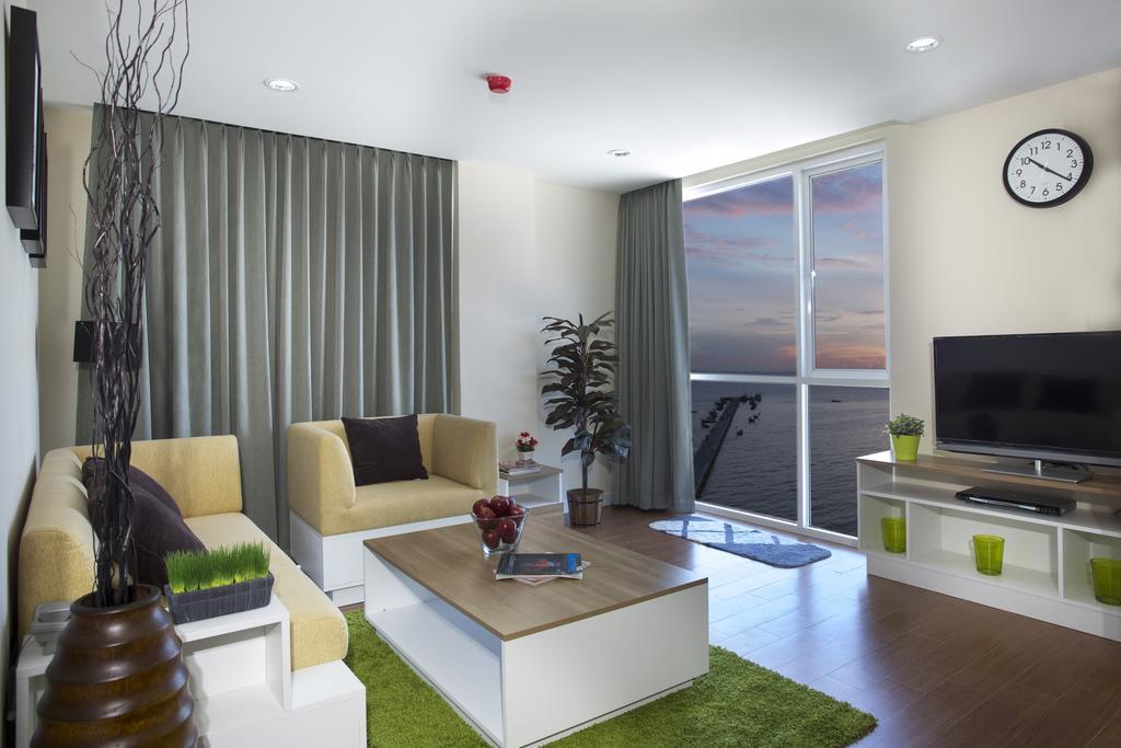 Bbg Seaside Luxurious Service Apartment Bangsaen Oda fotoğraf