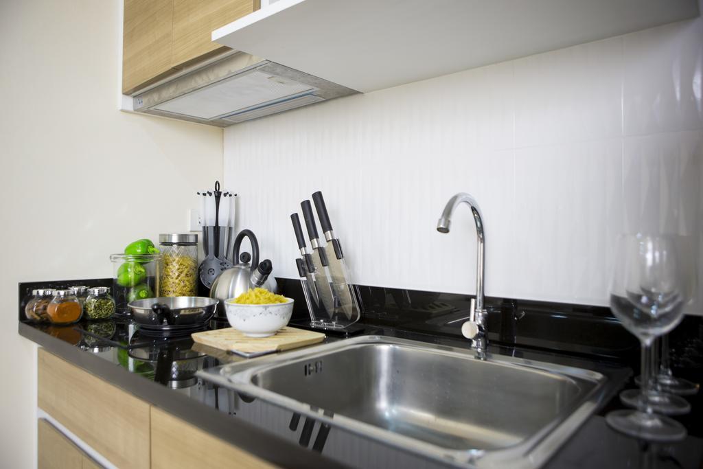 Bbg Seaside Luxurious Service Apartment Bangsaen Oda fotoğraf