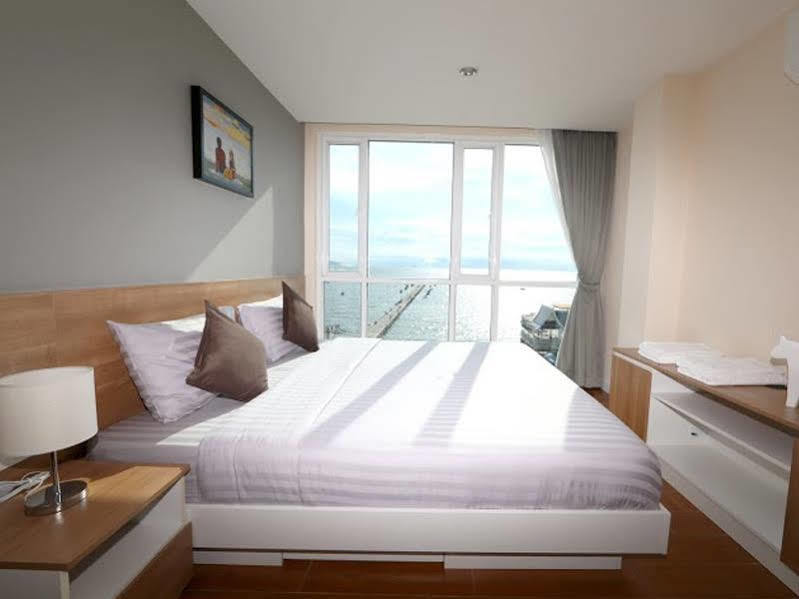 Bbg Seaside Luxurious Service Apartment Bangsaen Dış mekan fotoğraf